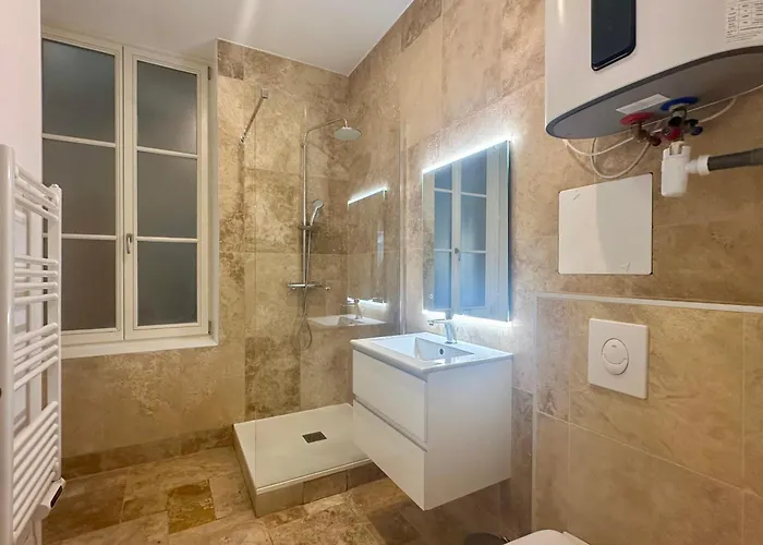 Le 002 Sainte Segolene Apartment *